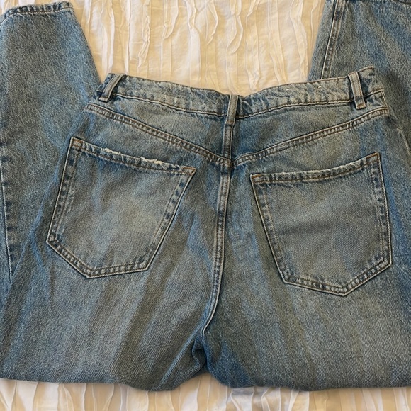 Ripped mom jeans - Picture 2 of 3